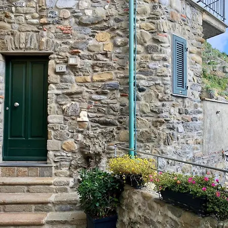 Il Ciasso Romantic Seafront Escape *