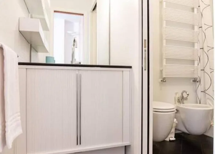 Il Ciasso Romantic Seafront Escape